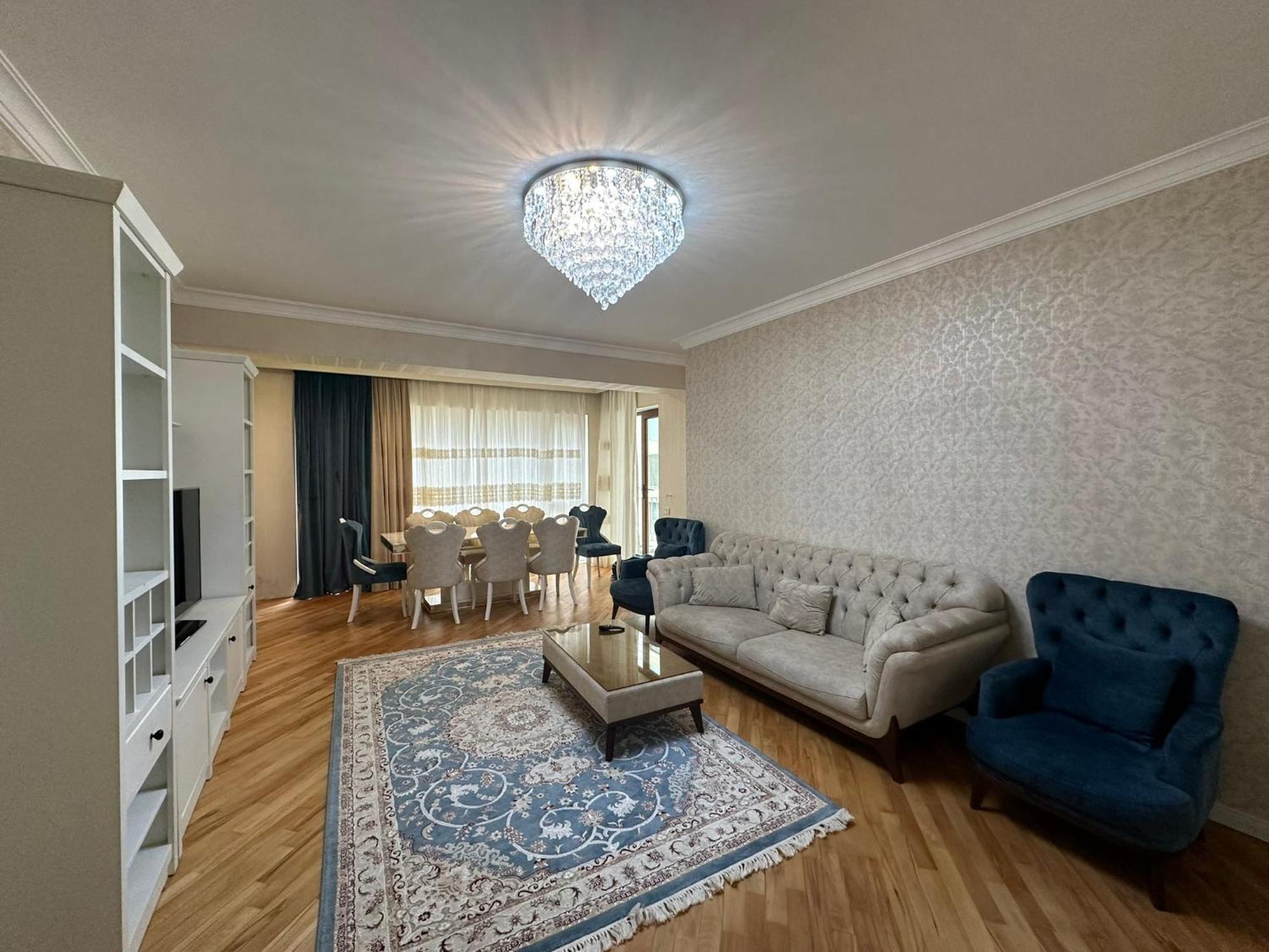 Park Azure Cosy